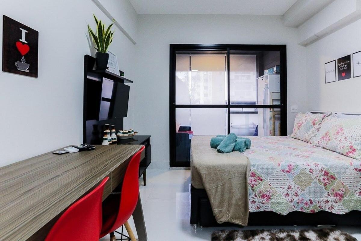 Apartamento Studio Completo 550m Do Metro, Hc E V. Mada